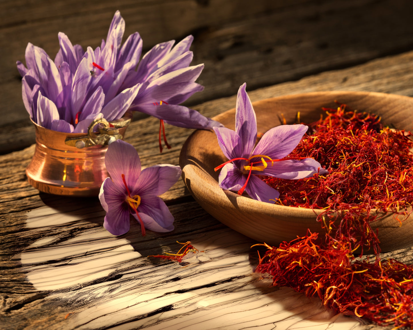 Fragancia ALLURING OUD SAFFRON