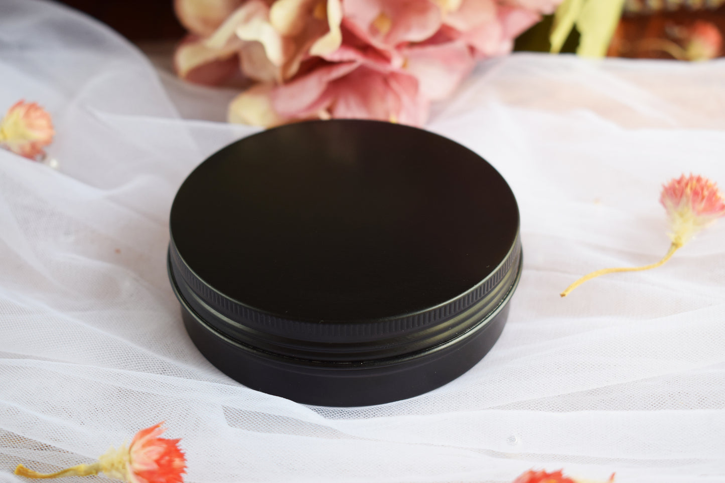 Lata negra tapa rosca 100 ml